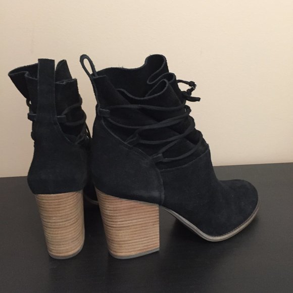 Ankle Boots - Picture 6 of 11
